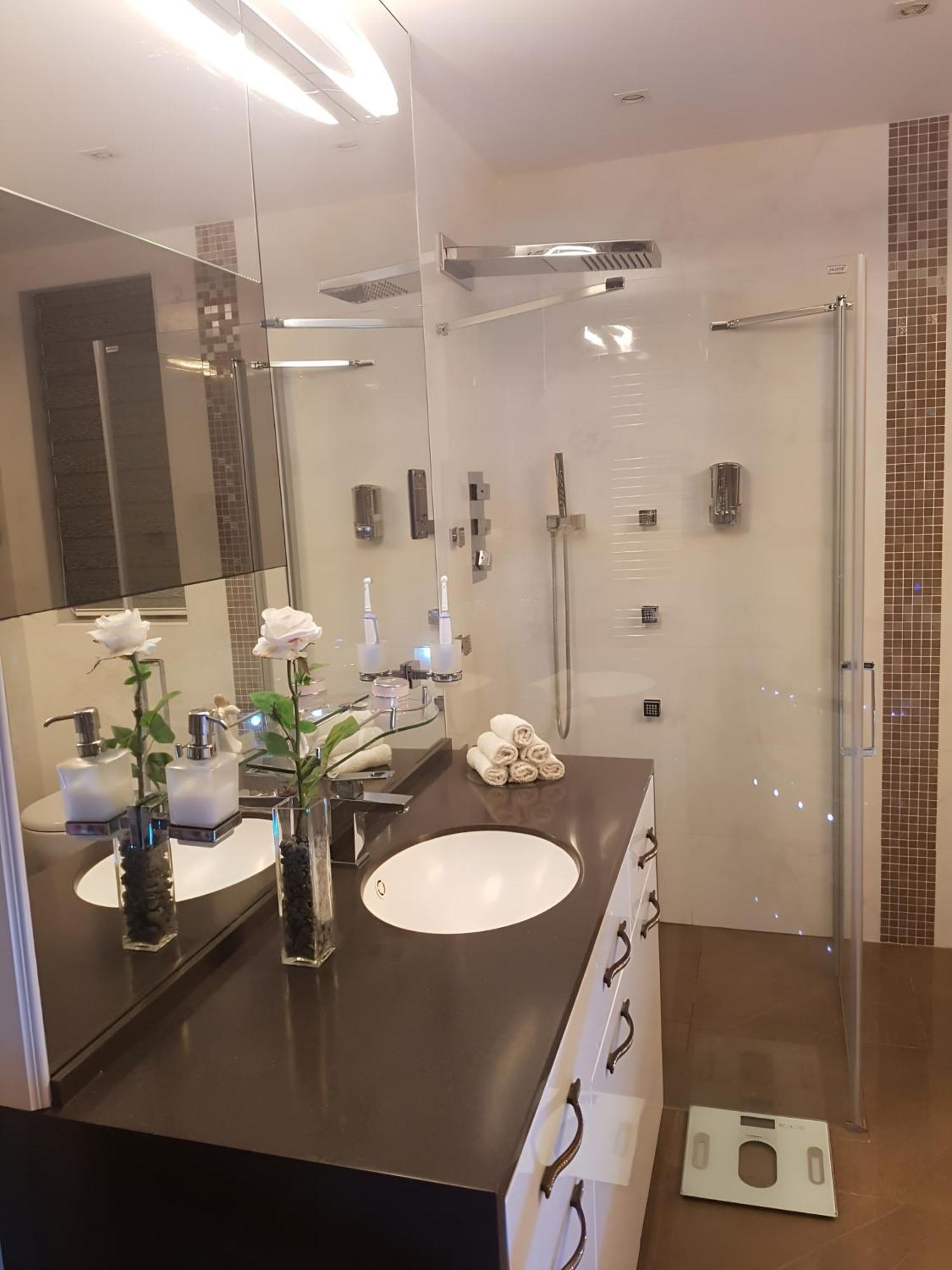 Top-Notch Apartment With Sea View, Bbq And Jacuzzi Saint Julian's Exterior photo